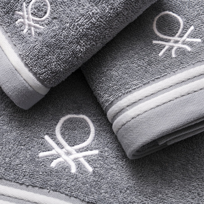 Toalla De Tocador Benetton Gris 30 X 50Cm