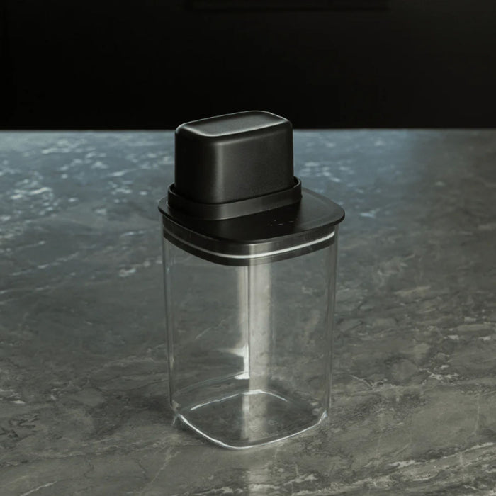 Pote Hermético Ou Drop Con Medidor Negro 1L