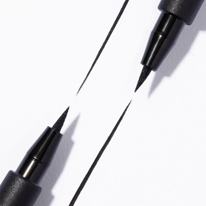 Delineador De Ojos Astra 12H Pen Eyeliner Nro. 01 Black X 1.10Ml